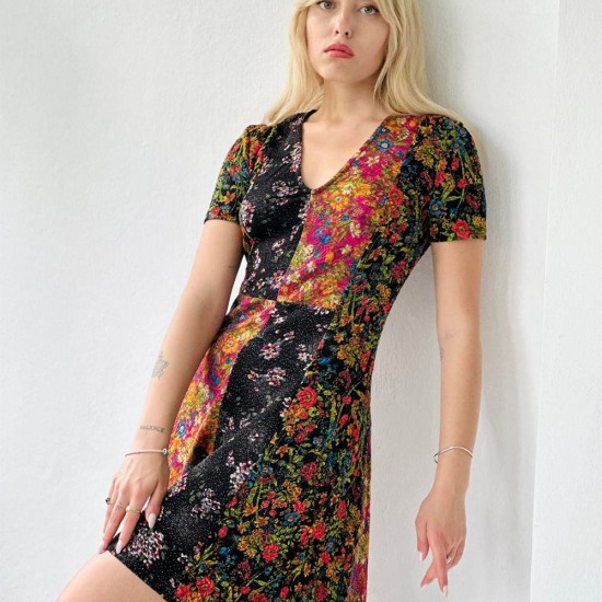 Çiçek Desenli Midi Likralı Yumuşak Dokuma Günlük Elbise