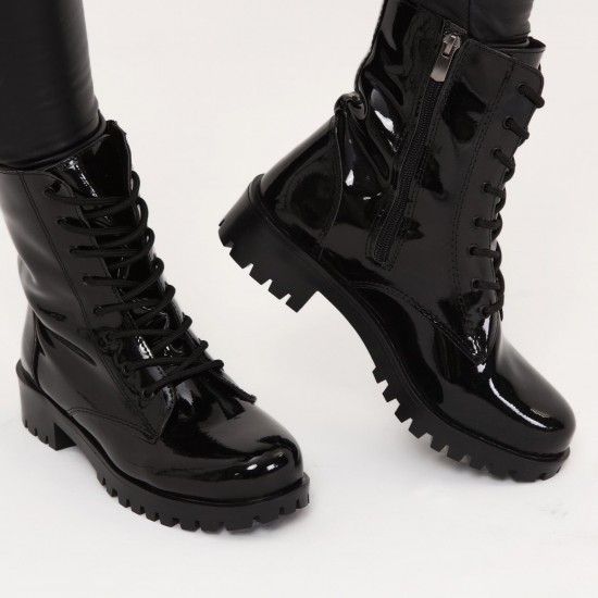 Siyah Rugan Postal Bot