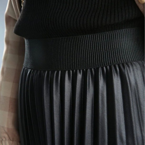 Kadın Siyah Deri Görünümlü Piliseli Etek